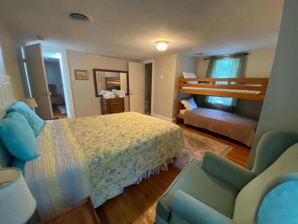 Historic Rosemont Manor